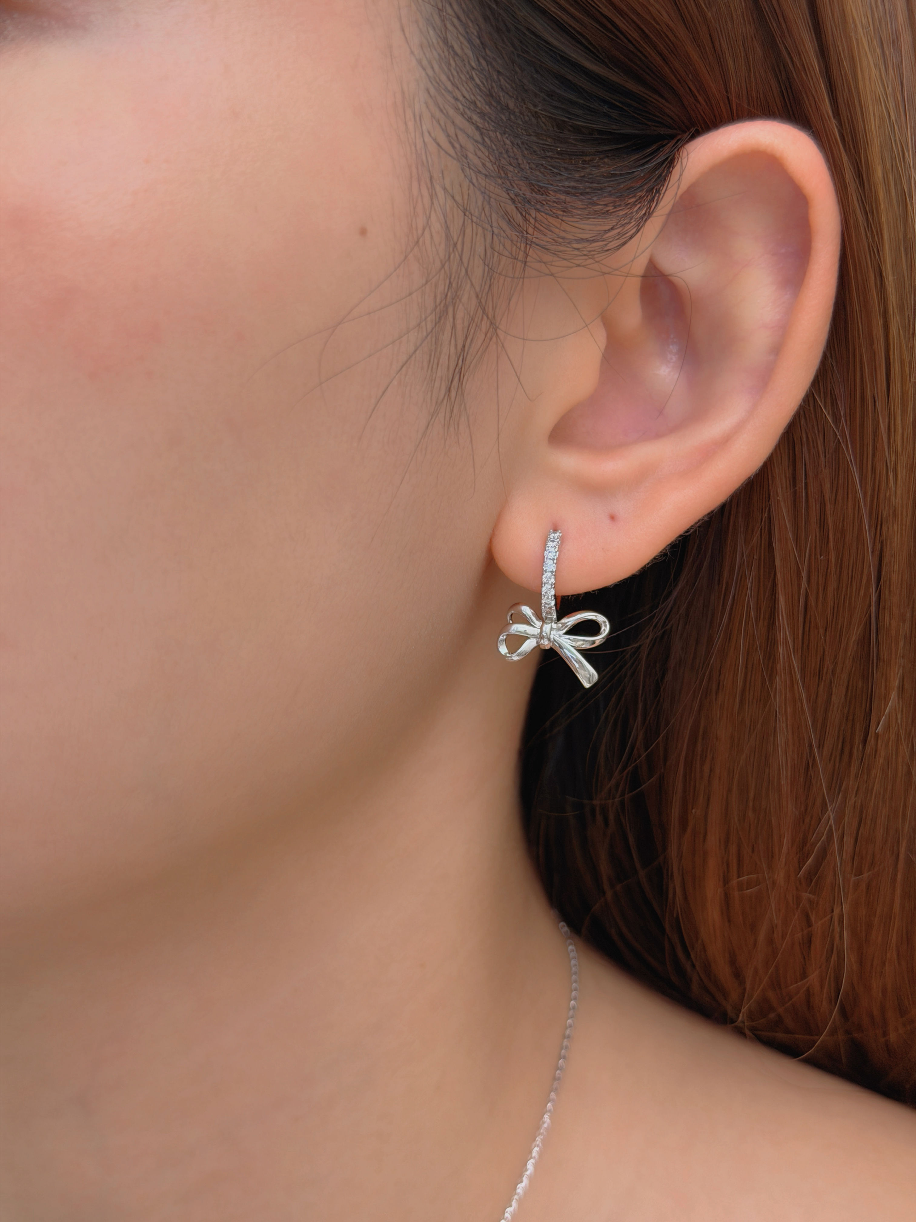 Bow Sparkle Earrings 