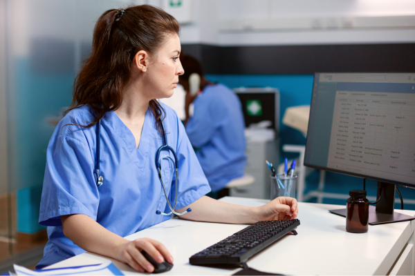 How to Write Clear and Accurate Nursing Notes (With Examples)