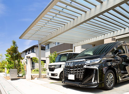 車庫にある車