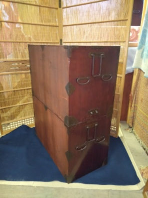 サムネイル： 時代箪笥：松本2段重ね箪笥（巾着型）