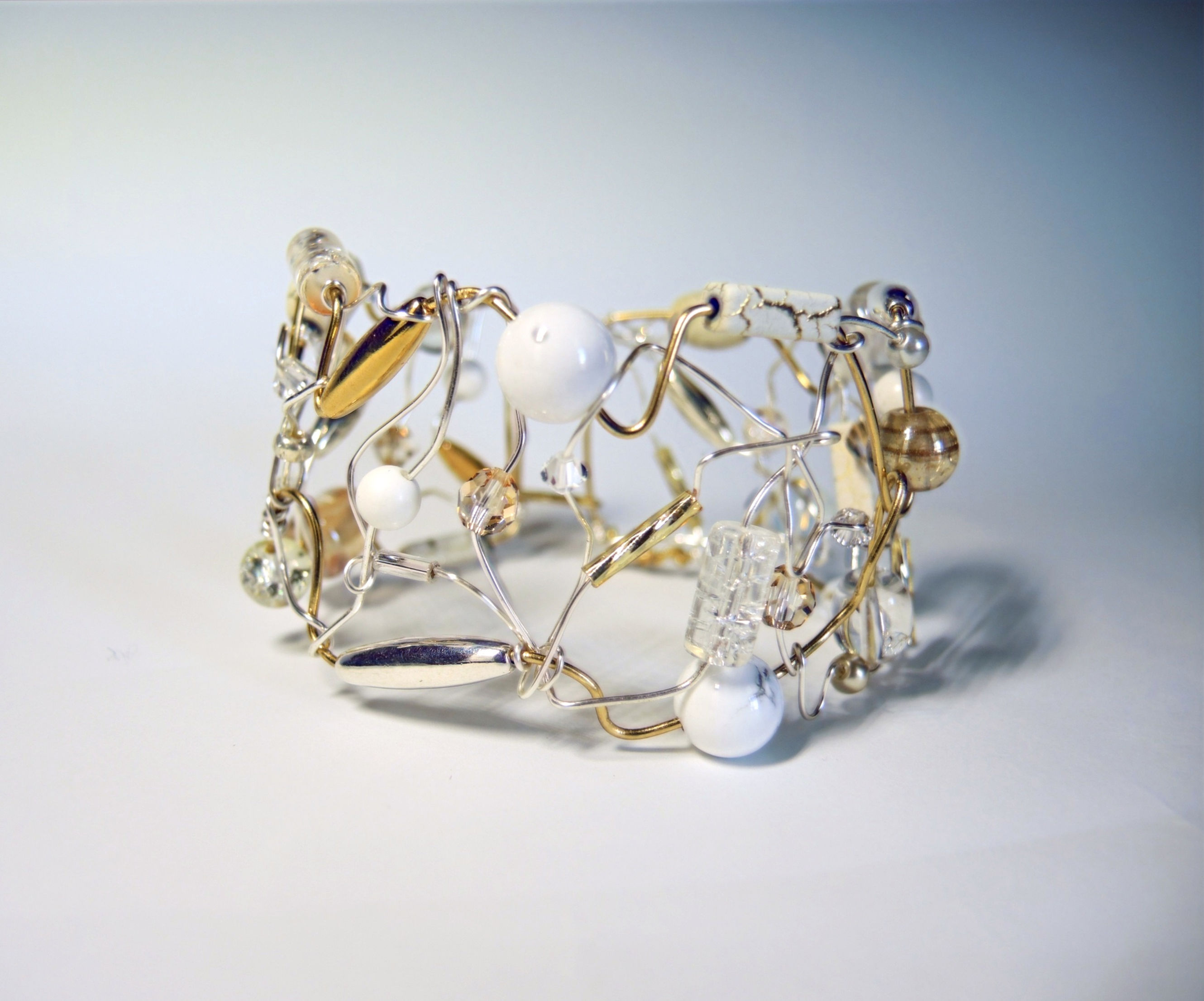 Tangled Cuff Bracelet -White Sand**