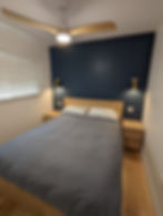 Marble Point Cottage - Queen Bedroom
