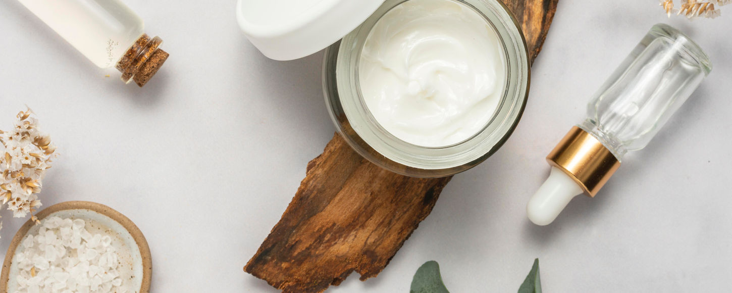 top-view-salts-and-cream-container.jpg
