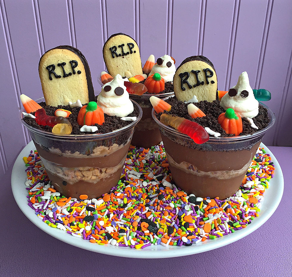 Graveyard pudding - Halloween sợ ma nhưng vẫn thích đi quẩy thì ăn gì cho đỡ sợ đây , hic  🤔🤔🤔🤔 