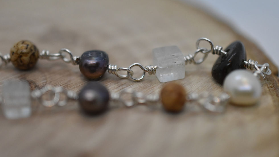 Thumbnail: Semi precious stone bracelet: Freshwater Pearls and Picture Jasper