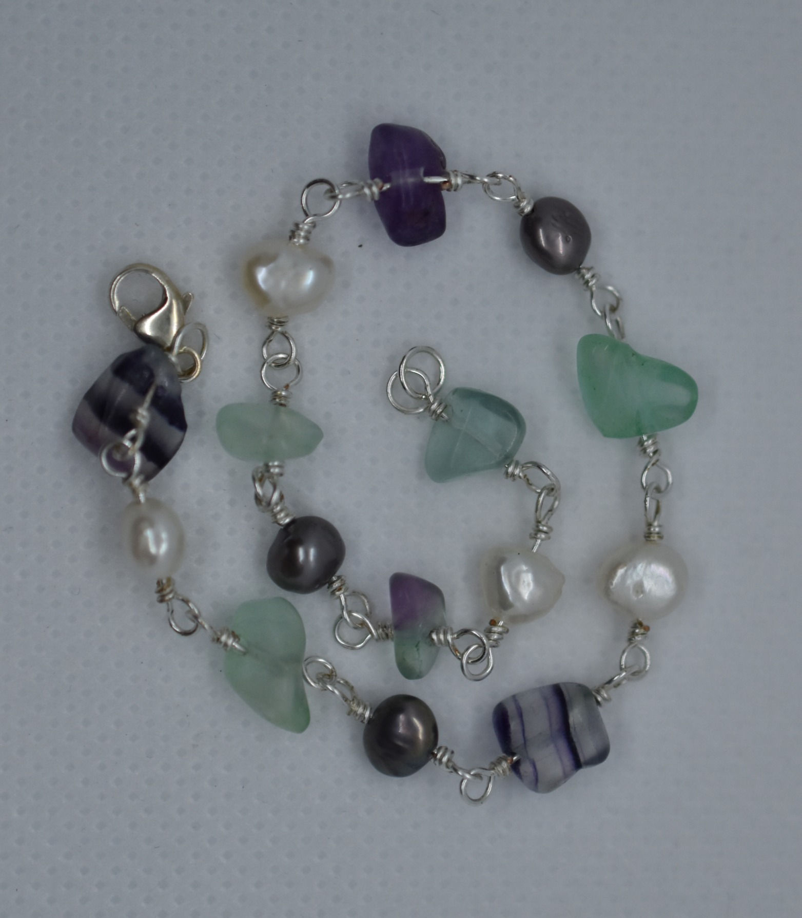 Semi precious stone bracelet: Freshwater Pearls and Fluorite