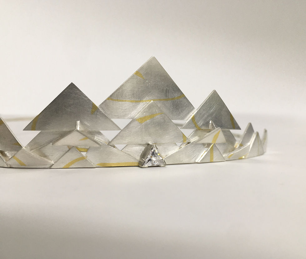 Thumbnail: PIRAMIDE tiara