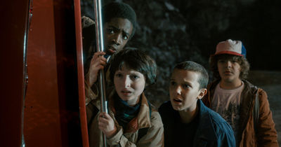Stranger Things | Novo poster faz referência a Chamas da Vingança