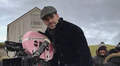 Liga da Justiça | Zack Snyder publica foto de quando dirigia o filme