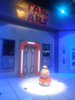 stand-marvel-star-wars