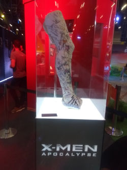 stand-x-men-ccxp17