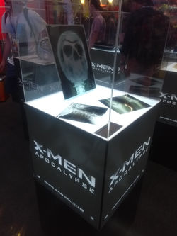 stand-x-men-ccxp17