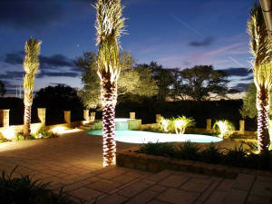 TwilightPool2_JPG_w300h225.jpg