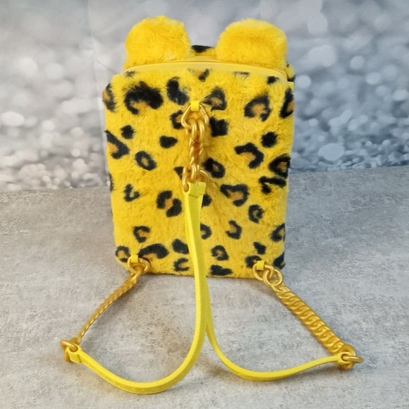 Thumbnail: Na! Na! Na! Surprise 3-In-1 Backpack Bedroom Jennel Jaguar