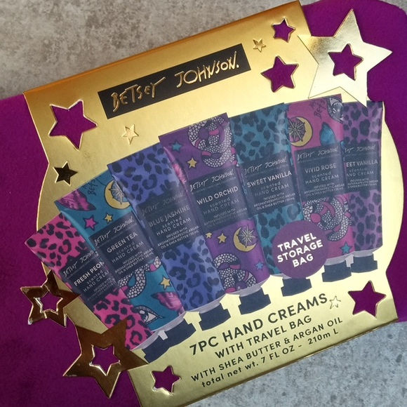 Thumbnail: Betsey Johnson Hand Cream Travel Set
