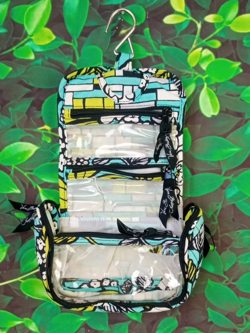 👜 Vera Bradley Mini Hanging Travel Organizer