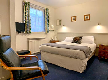 Image of a king bedroom