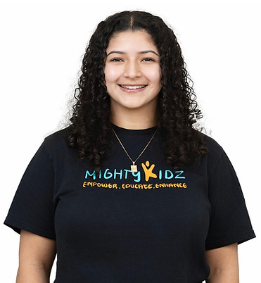 Roxana headshot nc.jpg