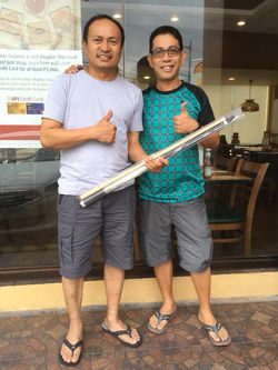 37856330_10212086684378602_1774783853685