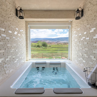 HotTub.. 2.jpg