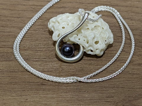 Thumbnail: Purple Pearl Ring and Necklace Set Ring Size 7, Necklace Chain 18"