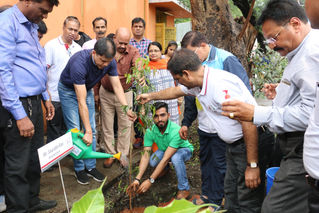 Mahindra Accelo conducts a tree plantation drive in the city