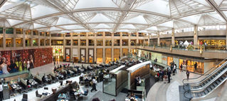 Splurge in Style: Top 5 Shopping Destinations in the World