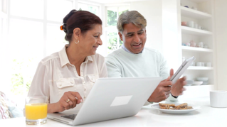 52% of Indian Travellers Plan Things-to-do before Booking Flights or Hotels, Reveals Klook’s Survey