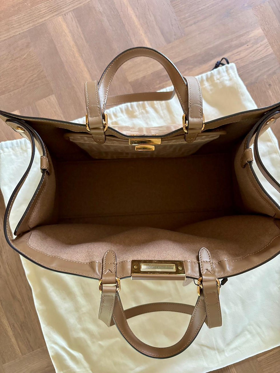 Thumbnail: Fendi