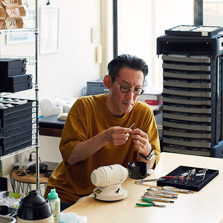 眼鏡事業部の取り組みが取り上げられました