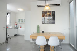 מטבח ופינת אוכל.JPG