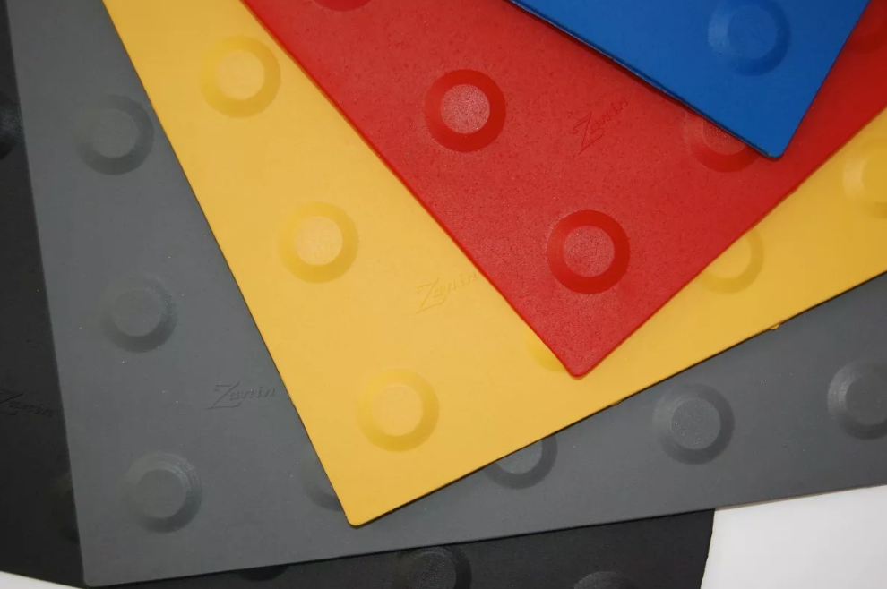 Piso Tátil Alerta 25x25cm - 04 unid