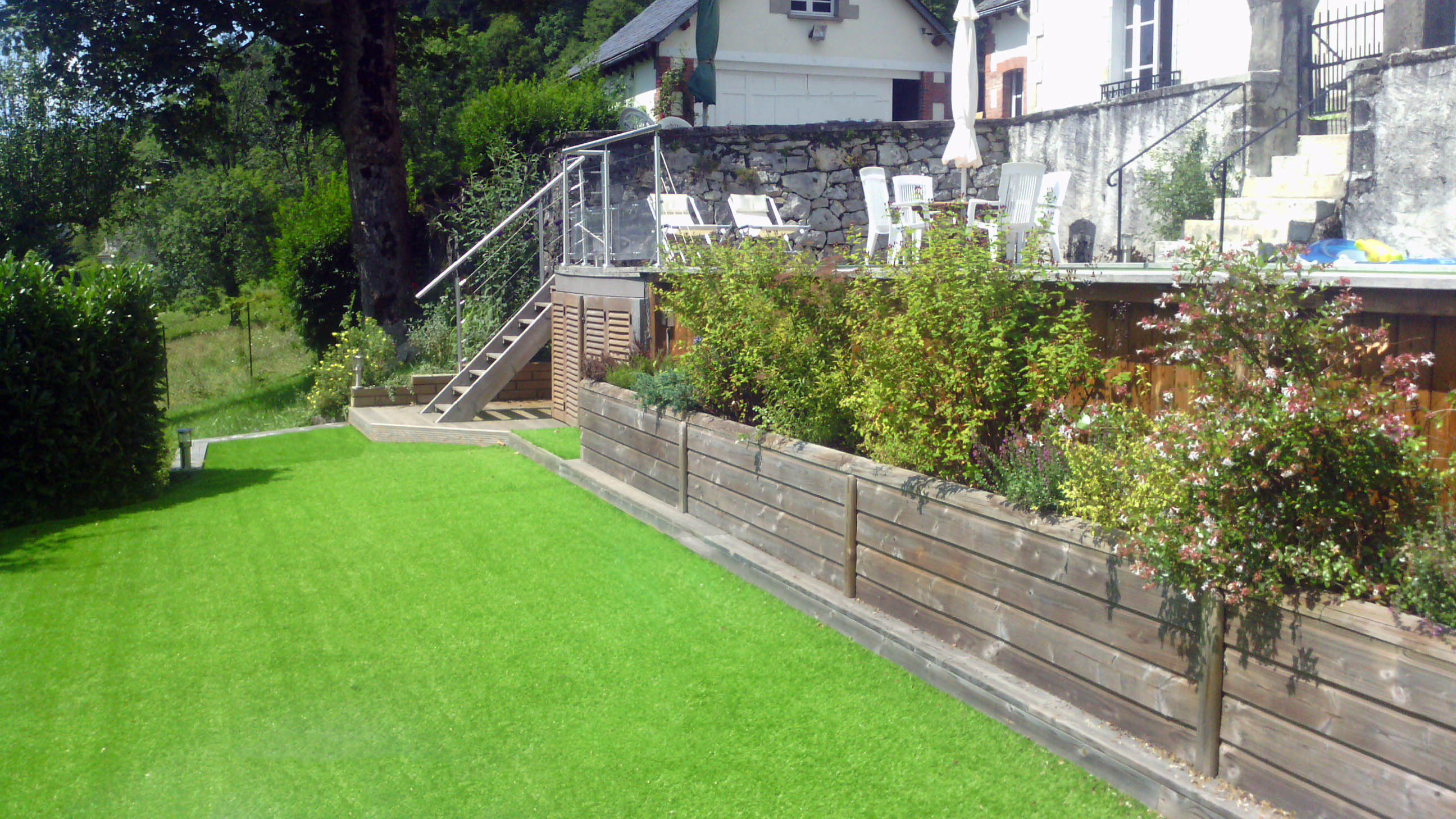 Jardinière en bois