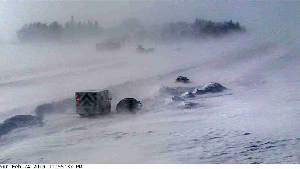 Intense blizzard leaves drivers stranded in Minnesota [VIDEO]