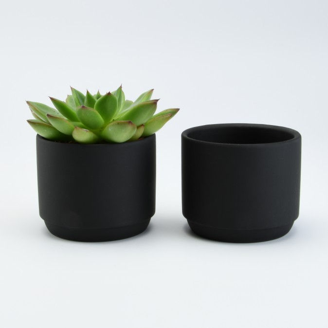 Thumbnail: Black ceramic flower pot
