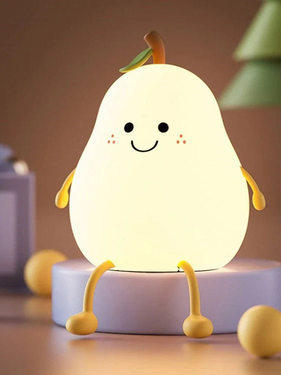 Charm: Portable Squishy Silicone Pear Night Lamp – Touch-Control LED with 7-Colo