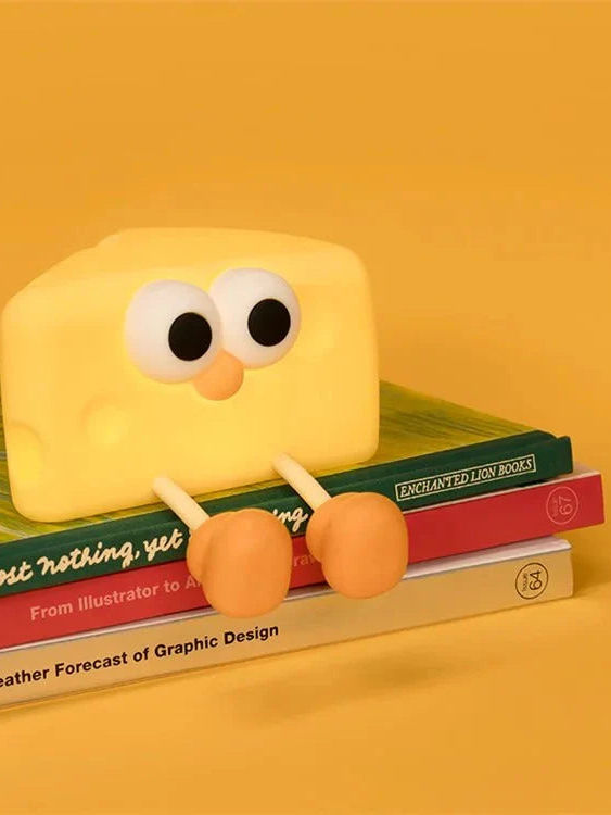 CheeseGlow: Cozy Silicone Cheese Night Lamp – Squishy & Kawaii LED Light for Kid