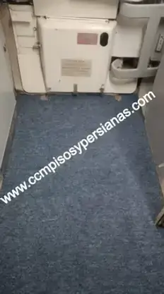 ALFOMBRA MODULAR LARGO AZUL