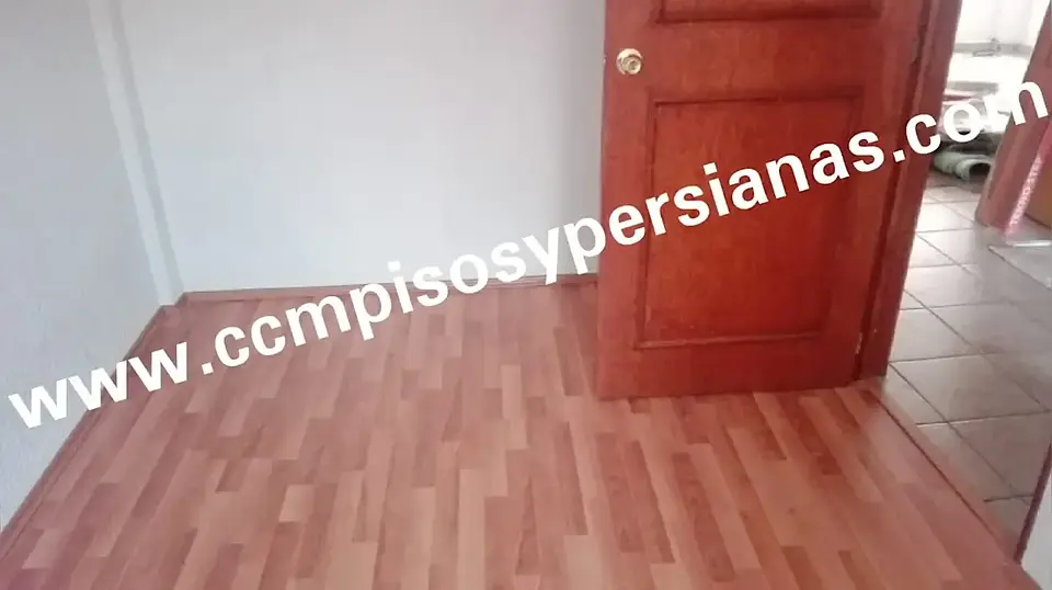 Piso Laminado 7 mm nogal toscana, en cdmx.
