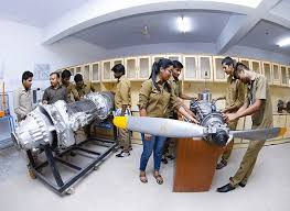 Advanced lab for aerospace engineering students