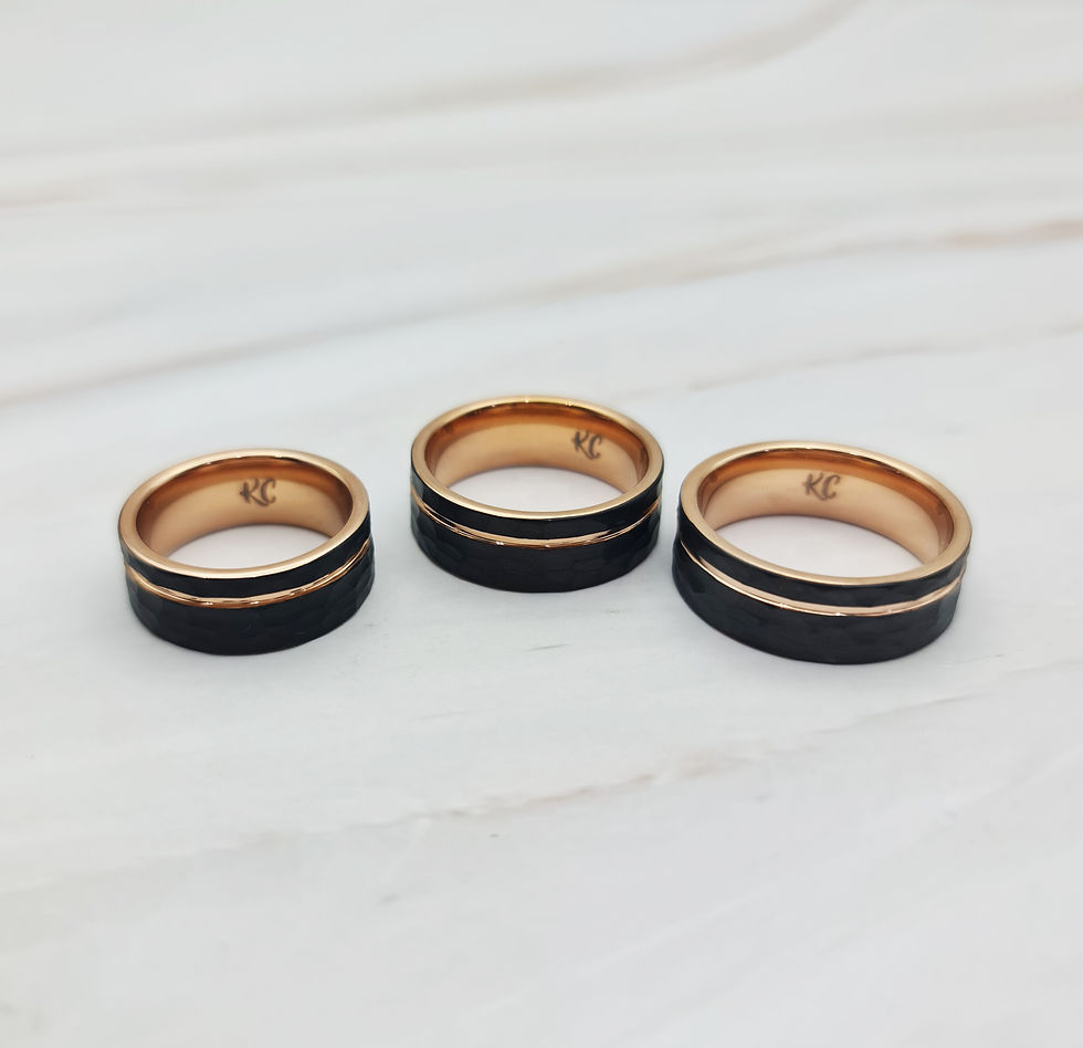 Thumbnail: Men's Ring - Tungsten - Hammered with Gold strip Style