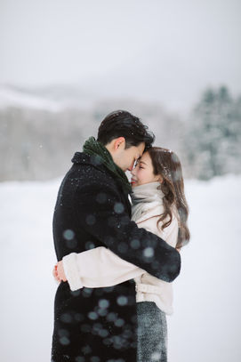 Winter Wonderland Pre-wedding at Hokkaido