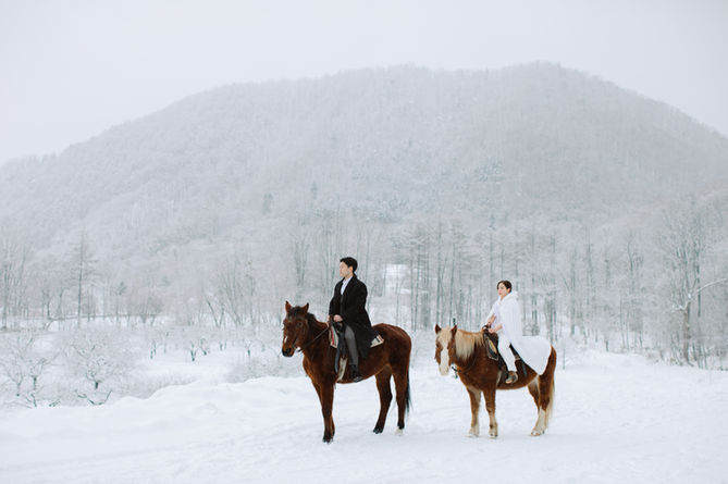 Winter Wonderland Pre-wedding at Hokkaido