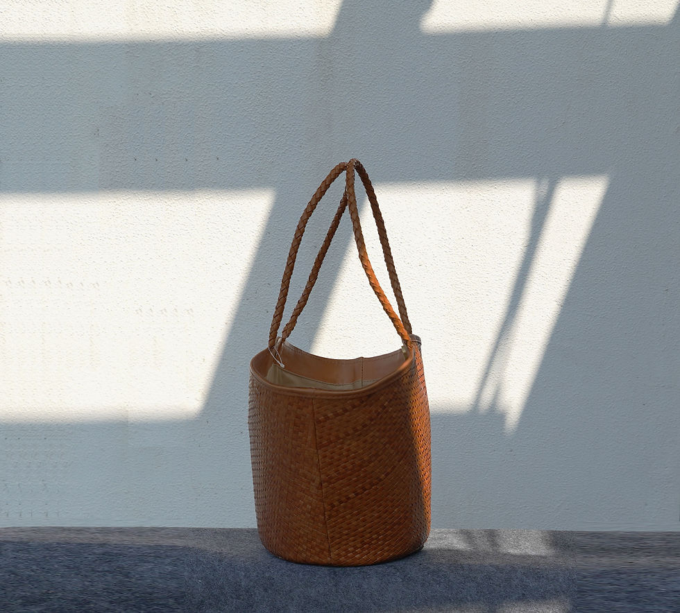 Thumbnail: Woven Leather handbag 'Beatrice' - Large