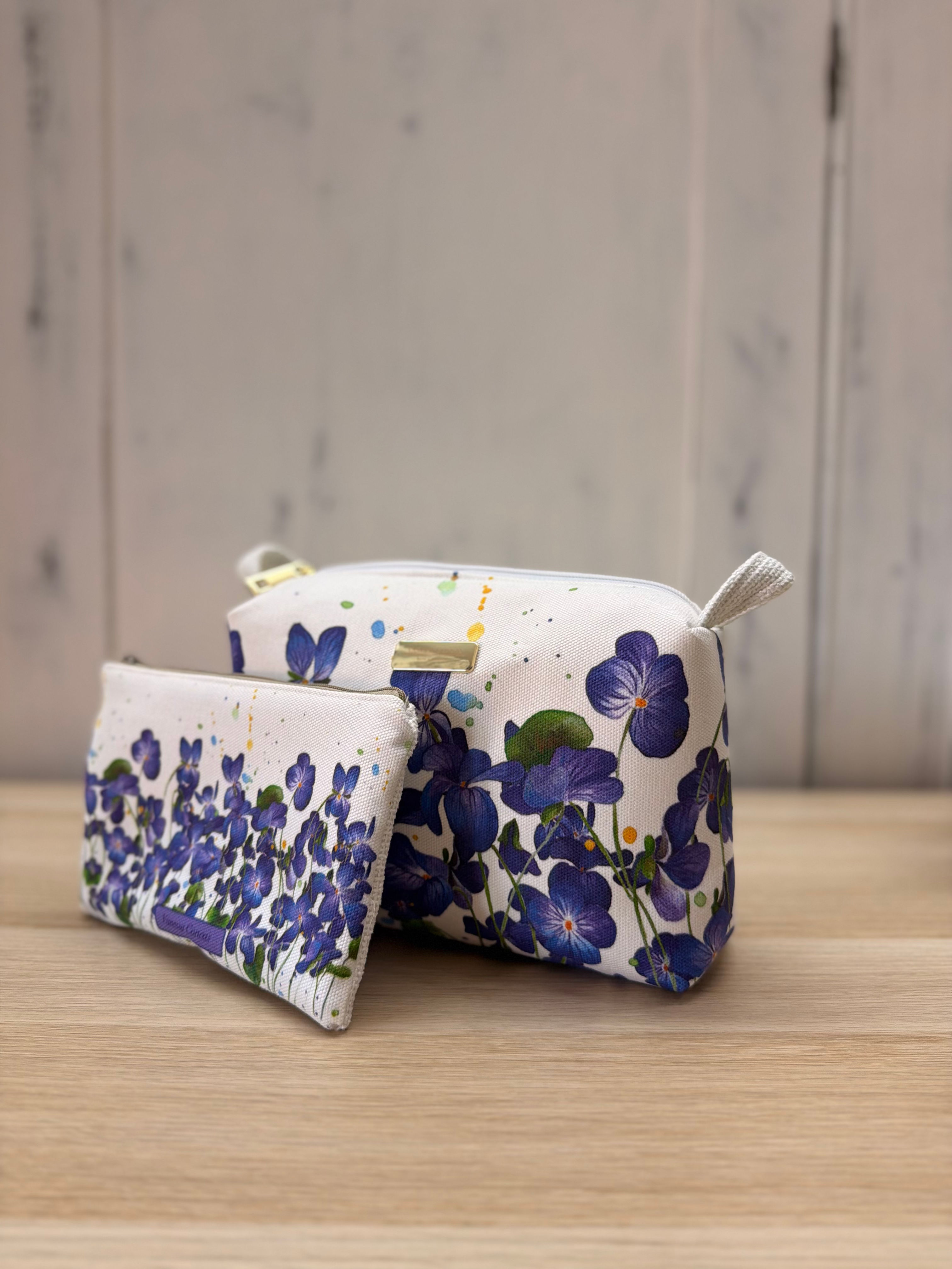 Mini Frida stampata violette su bianco