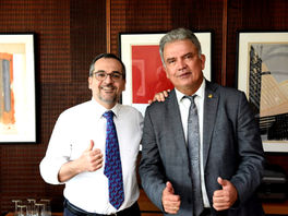 Petecão pede a ministro que obras de creches inacabadas sejam retomadas com urgência