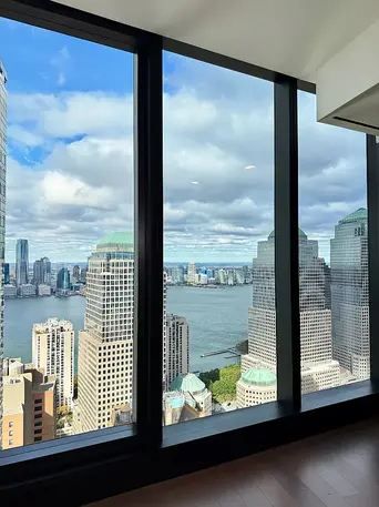 High-floor city and Hudson River views from 125 Greenwich Street