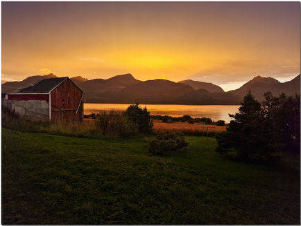 Sonnenuntergang-003-vom Ferienhaus.jpg