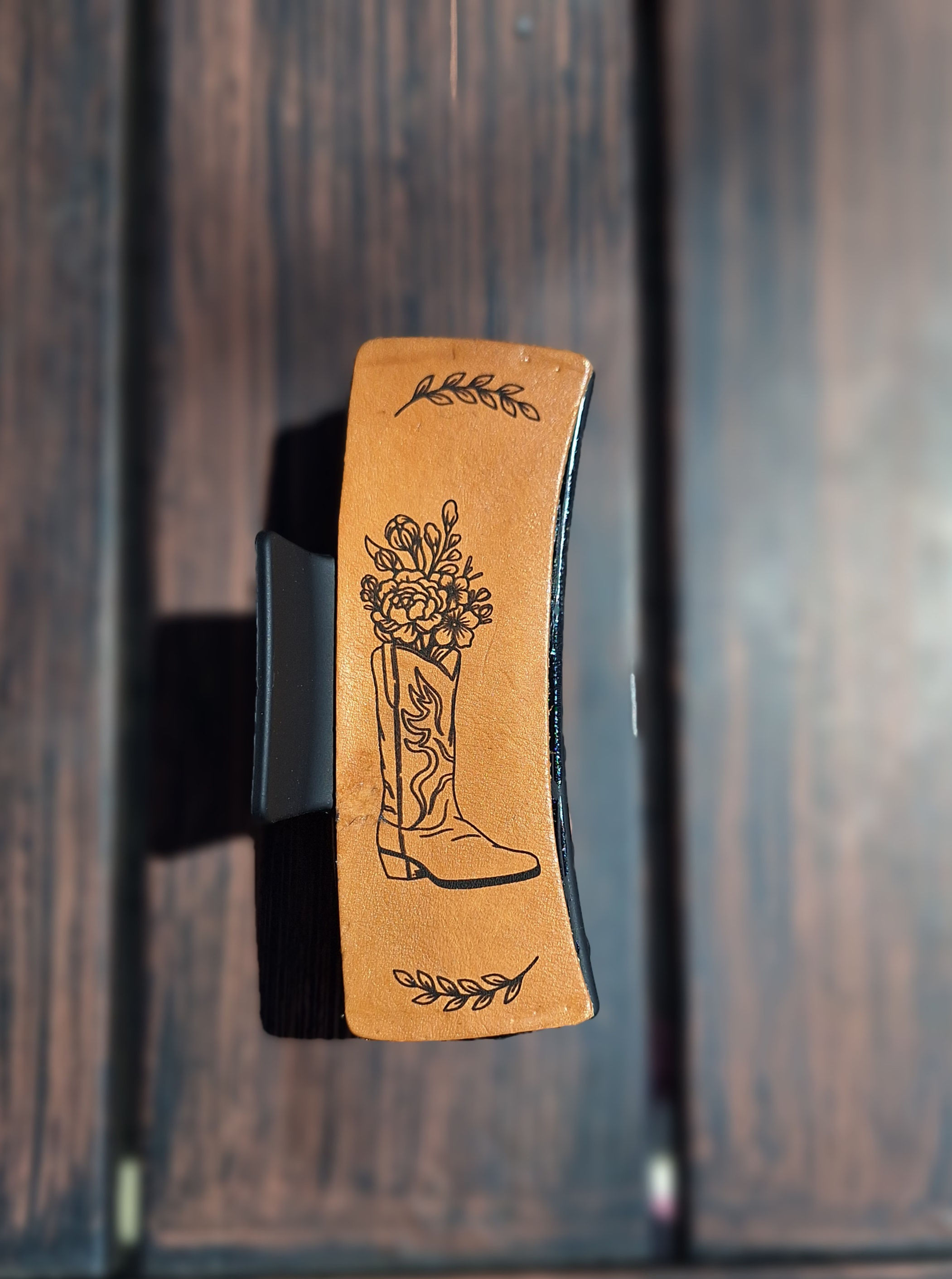 4" Claw Clip Boot Floral