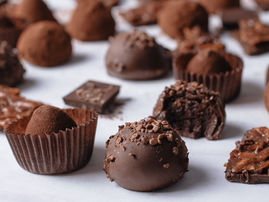 פרלינים שוקולד RAW